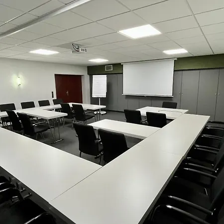 Garni Geisler Hotel 3*