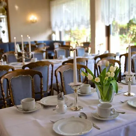 Garni Geisler Hotel 3*