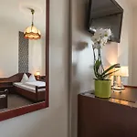 Отель Garni Geisler Кёльн